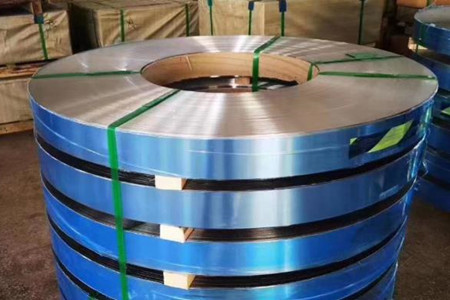 304不銹鋼帶和201不銹鋼帶的特性、應(yīng)用和優(yōu)缺點